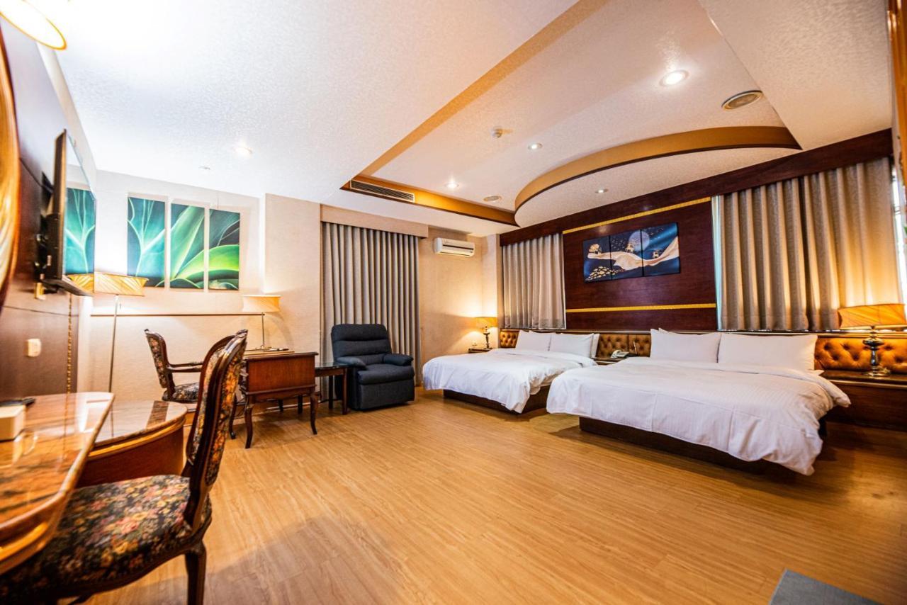 Wenpin Hotel - Pier 2 Kaohsiung Zewnętrze zdjęcie